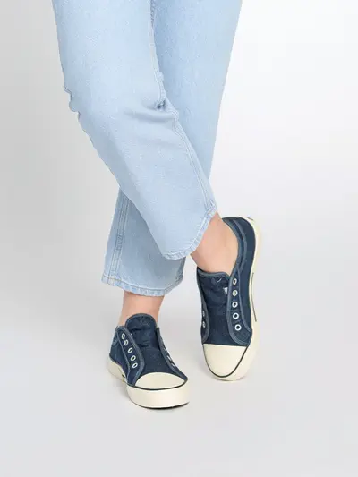 Кеды синие из денима без шнуровки